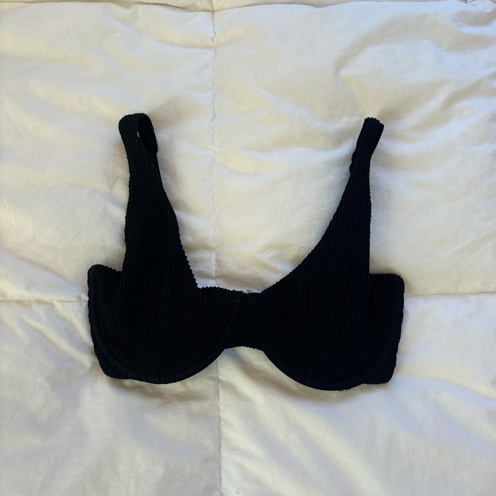 Abercrombie Curve Love High Apex Underwire Bikini Top